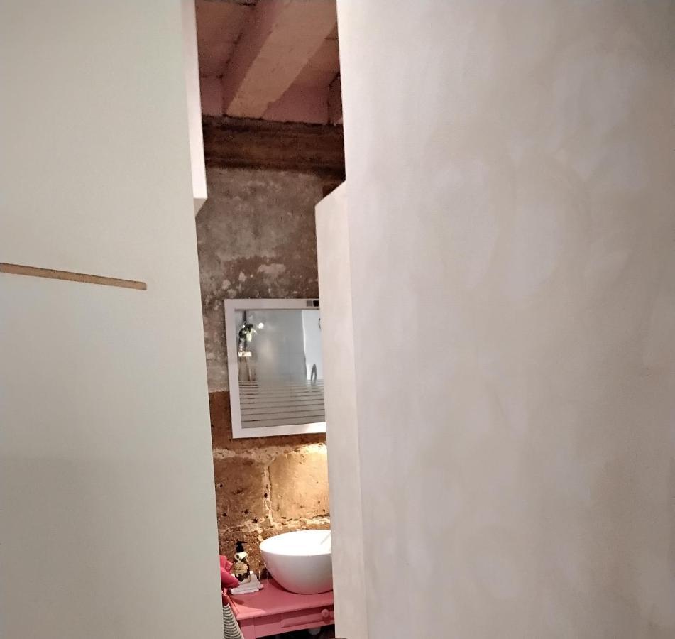 Logis 8 St Front Gite Urbain Périgueux Dış mekan fotoğraf