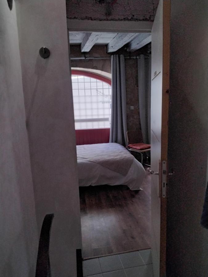 Logis 8 St Front Gite Urbain Périgueux Dış mekan fotoğraf